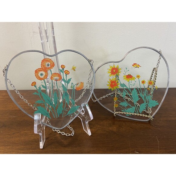 Other - Heart Shape Sun Catchers Window Floral Hanging Butterfly Set 2 Metal Trim Chain